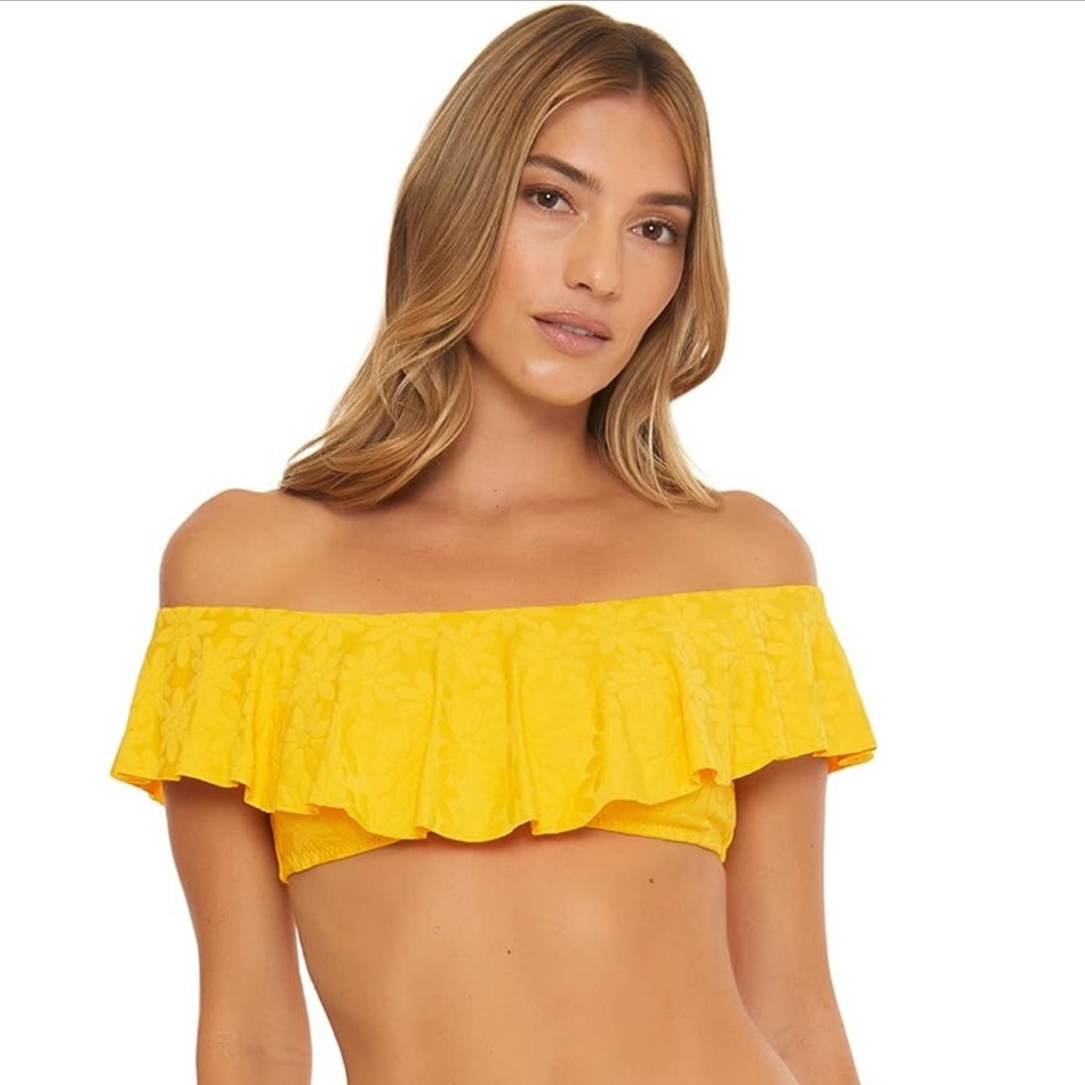 Trina Turk Women's Standard Joplin Ruffle Bandeau Bikini Top-Swimwear Separates